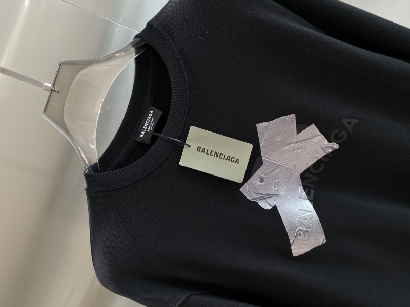 Ba1en*iaga t-shirts